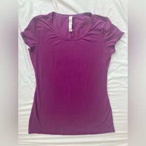 Lululemon Crewneck Magenta T-Shirt Size 10 Cotton Lyocell Blend